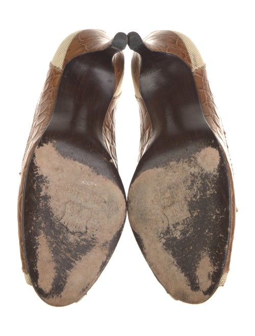 Stuart Weitzman Embossed Leather Colorblock Pattern Pumps