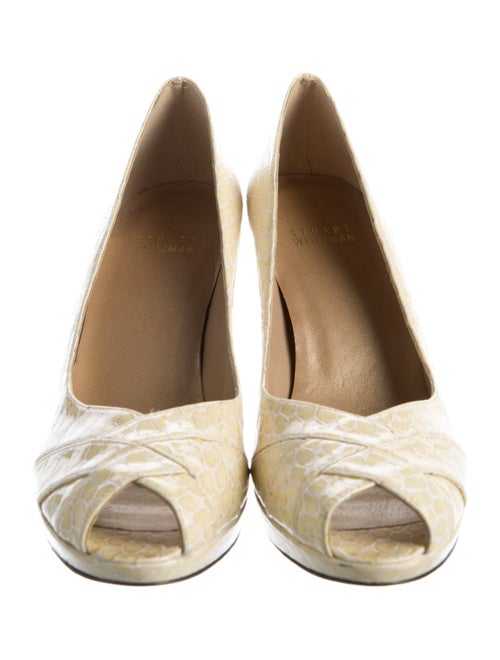 Stuart Weitzman Embossed Leather Pumps
