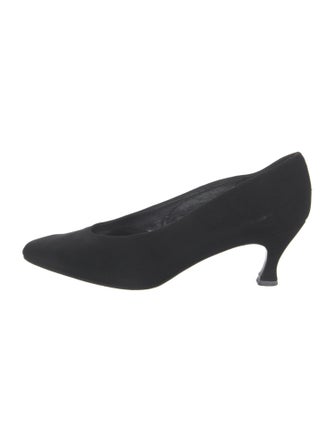 Stuart Weitzman Pumps