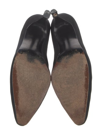 Stuart Weitzman Pumps