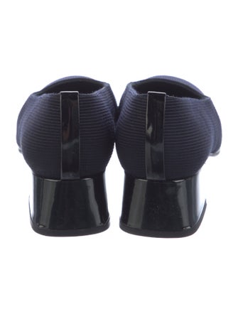 Stuart Weitzman Pumps