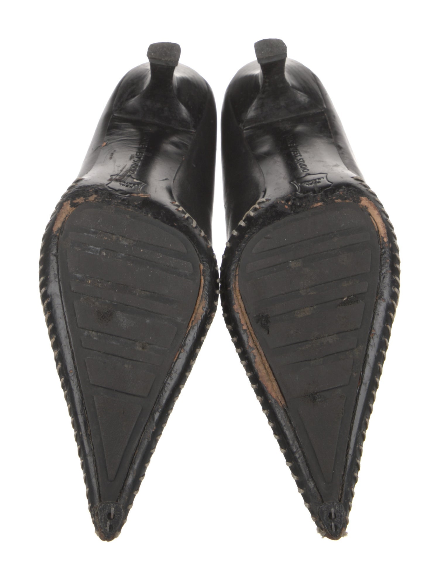 Stuart Weitzman Leather Bow Accents Pumps