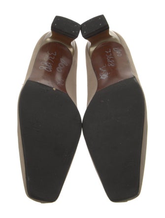 Stuart Weitzman Pumps