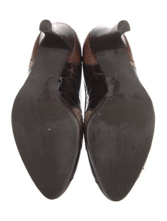 Stuart Weitzman Leather Animal Print Pumps