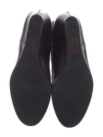 Stuart Weitzman Leather Boots