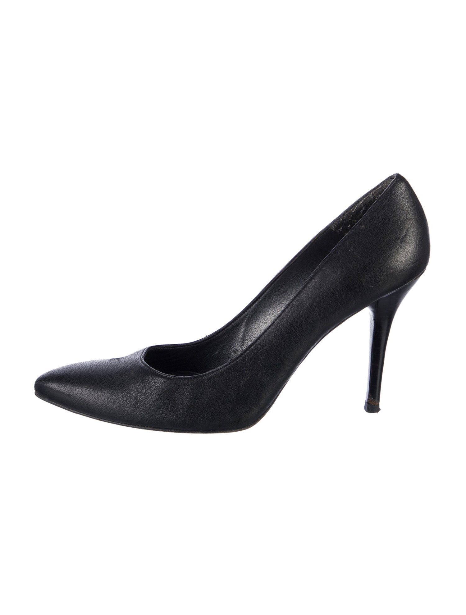 Stuart Weitzman Pumps