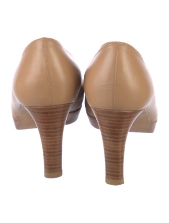 Stuart Weitzman Leather Pumps