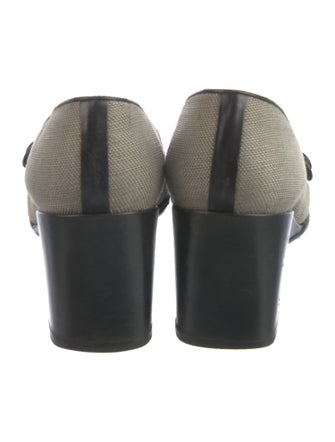 Stuart Weitzman Pumps