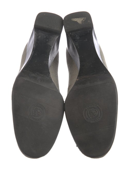 Stuart Weitzman Pumps