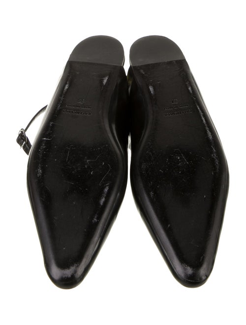 Stuart Weitzman Printed Slides