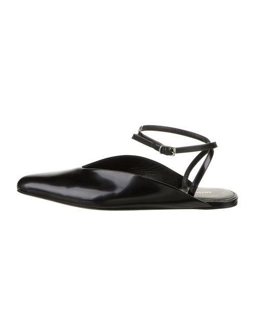 Stuart Weitzman Printed Slides