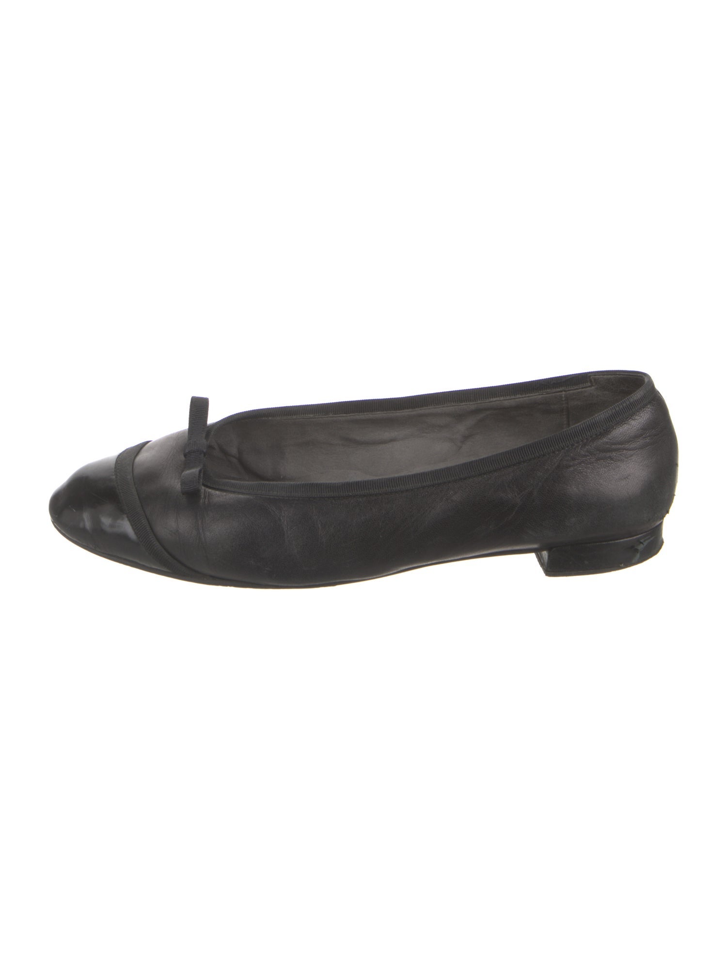 Stuart Weitzman Leather Bow Accents Ballet Flats