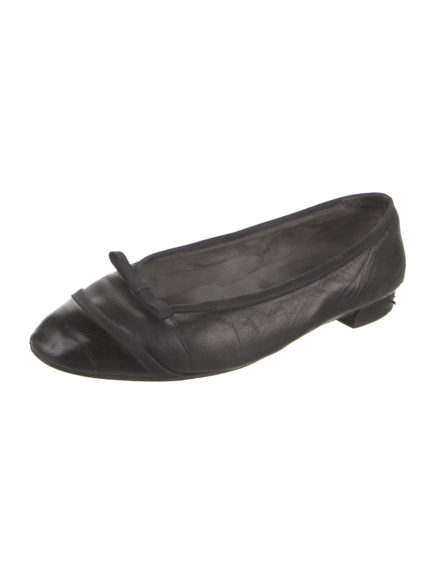 Stuart Weitzman Leather Bow Accents Ballet Flats