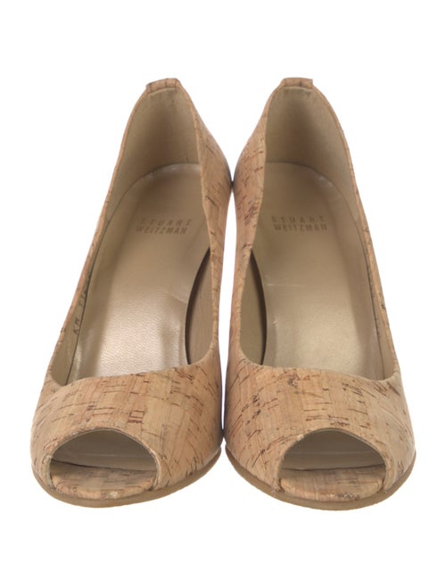 Stuart Weitzman Pumps