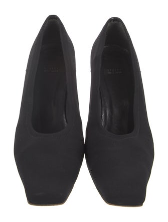 Stuart Weitzman Pumps