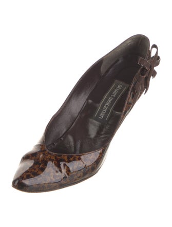 Stuart Weitzman Suede Printed Pumps