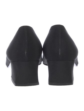 Stuart Weitzman Pumps