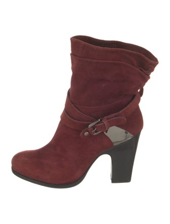 Stuart Weitzman Suede Boots