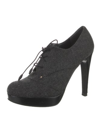 Stuart Weitzman Wool Pumps