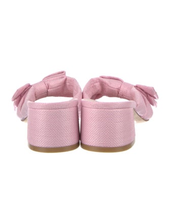 Stuart Weitzman Slides