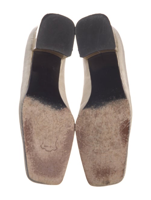 Stuart Weitzman Pumps