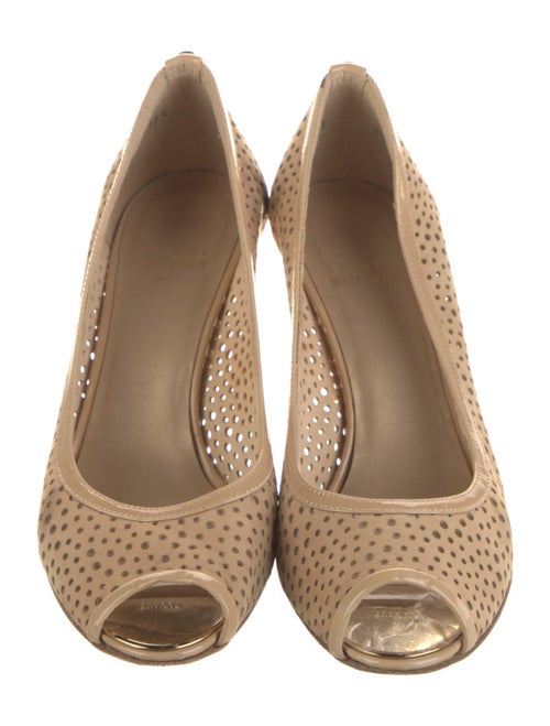 Stuart Weitzman Leather Lasercut Accents Pumps