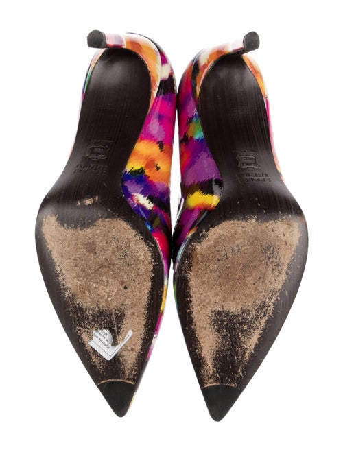 Stuart Weitzman Patent Leather Printed Pumps