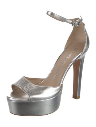 Stuart Weitzman Leather Keyhole Accent Sandals