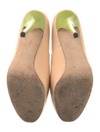 Stuart Weitzman Leather Pumps