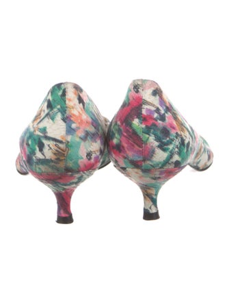 Stuart Weitzman Leather Floral Print Pumps