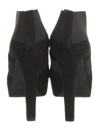 Stuart Weitzman Suede Boots