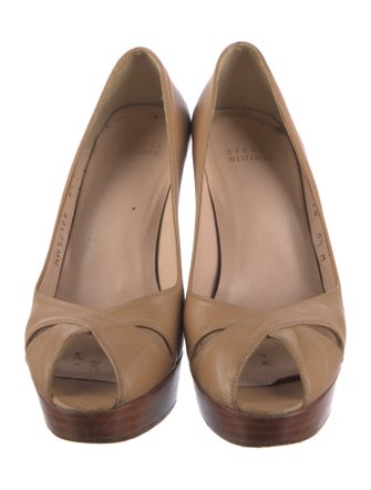 Stuart Weitzman Leather Pumps
