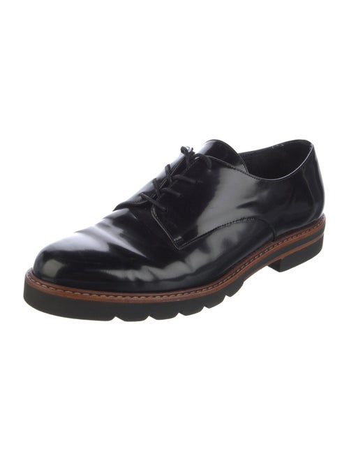 Stuart Weitzman Patent Leather Oxfords