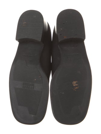 Stuart Weitzman Pumps