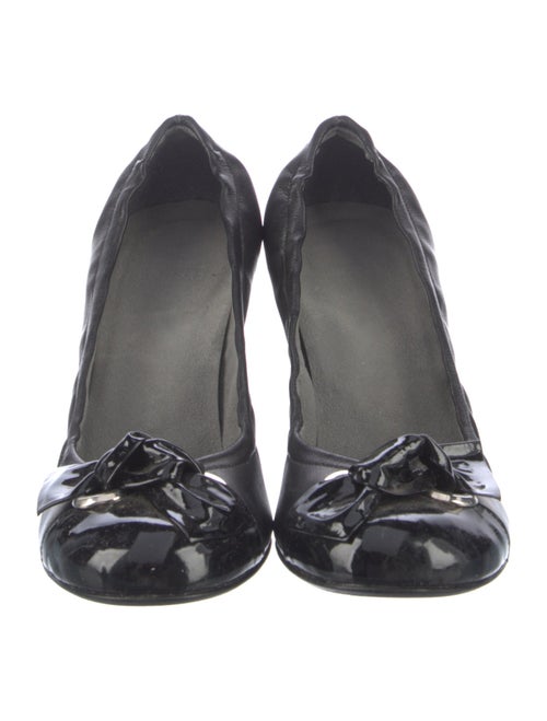 Stuart Weitzman Leather Bow Accents Pumps