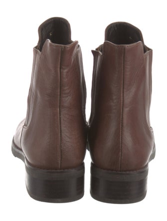 Stuart Weitzman Leather Chelsea Boots