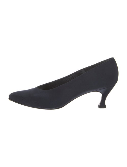 Stuart Weitzman Pumps