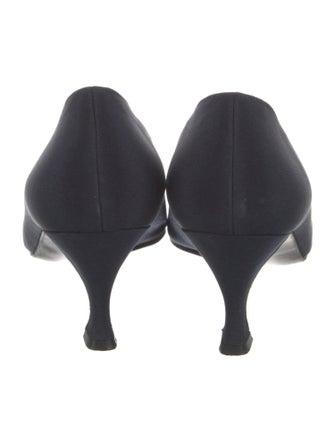 Stuart Weitzman Pumps