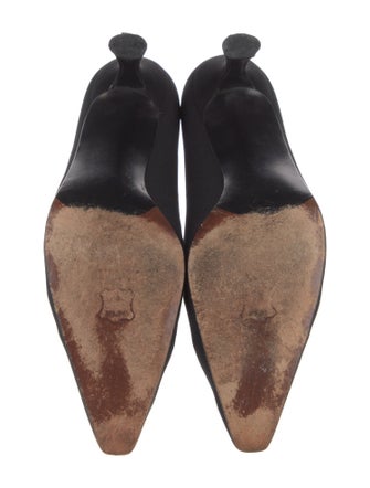 Stuart Weitzman Pumps