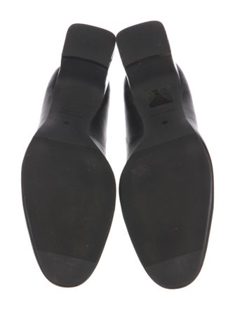 Stuart Weitzman Leather Pumps