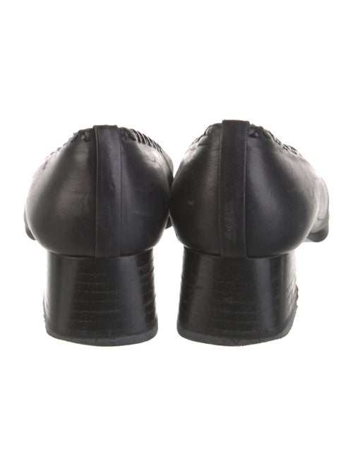 Stuart Weitzman Leather Whipstitch Trim Pumps