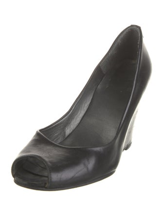 Stuart Weitzman Leather Pumps