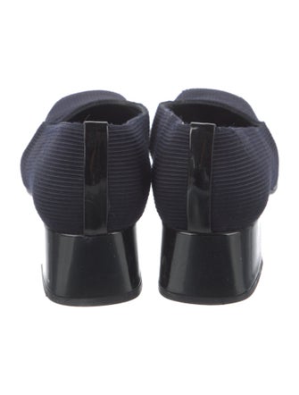 Stuart Weitzman Pumps