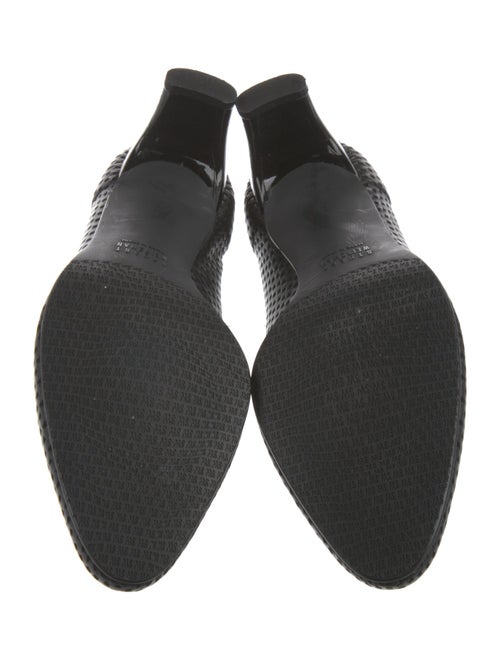 Stuart Weitzman Leather Lasercut Accents Pumps