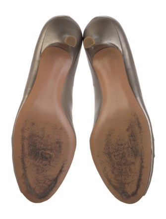 Stuart Weitzman Leather Crystal Embellishments Pumps