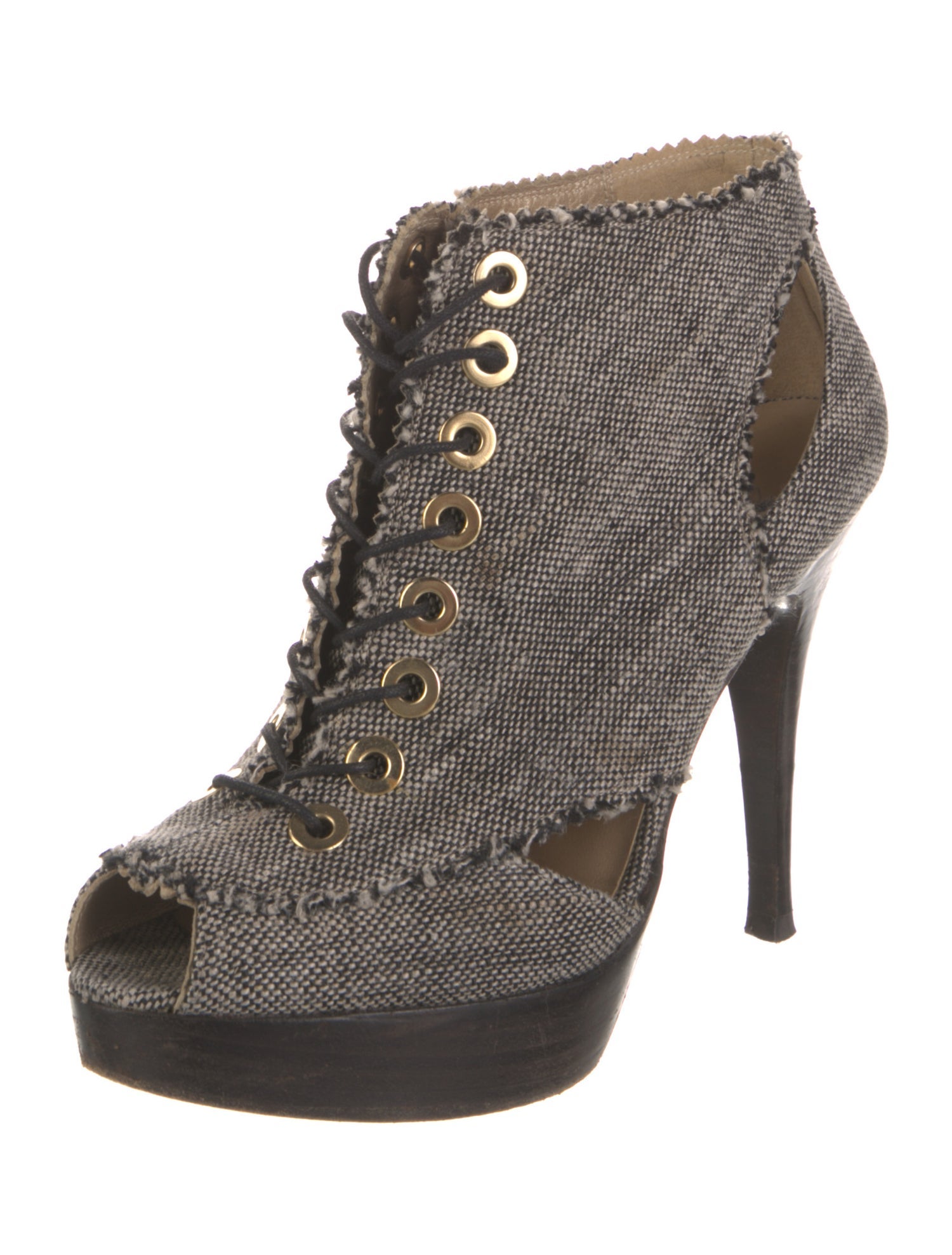 Stuart Weitzman Raw-Edge Trim Pumps