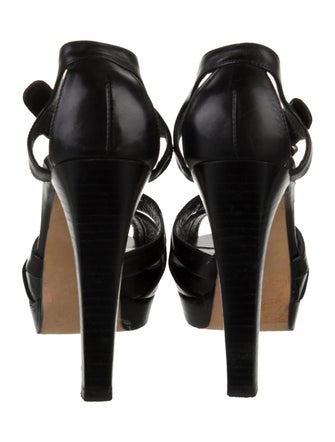 Stuart Weitzman Leather Pumps