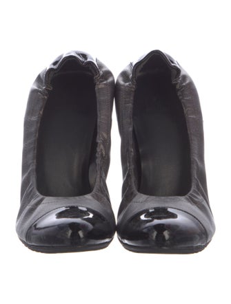 Stuart Weitzman Leather Pumps