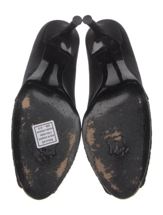 Stuart Weitzman Satin Printed Pumps