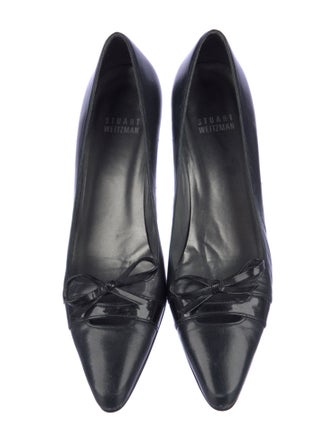 Stuart Weitzman Leather Bow Accents Pumps